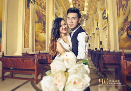 黑光婚纱摄影样片,经典样片风格与场景解析