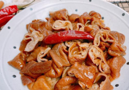 肥肠的做法,解锁多种烹饪秘籍，尽享美味佳肴